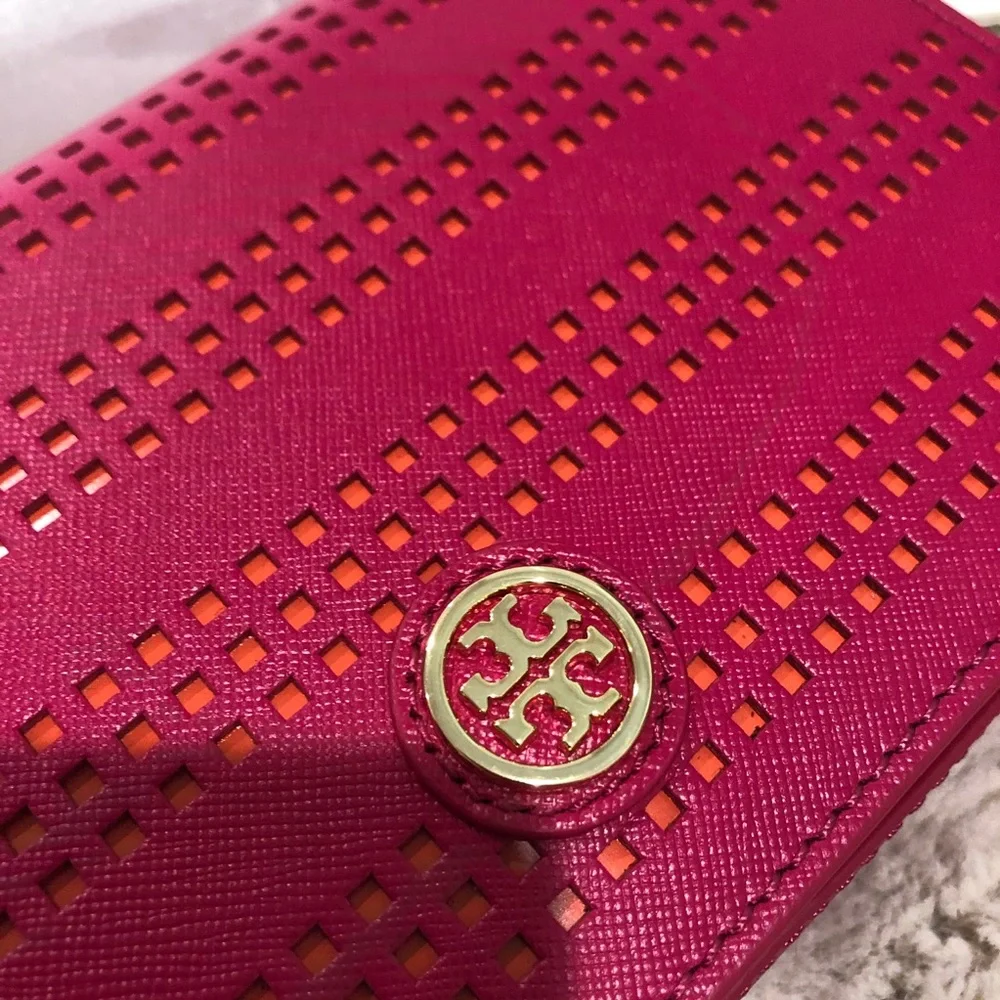 Tory Burch tory burch